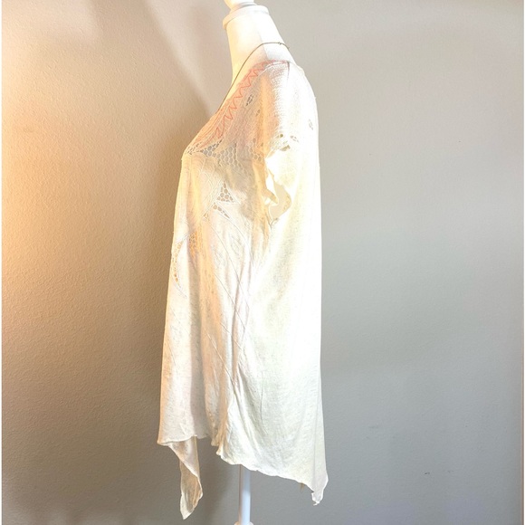 Free People Crochet Shells Scalloped Hem T-shirt - Picture 3 of 13